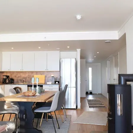 Three-bedroom In Apartmán Sjusjoen